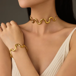 Gold Wavy Choker Necklace and Bracelet Set
