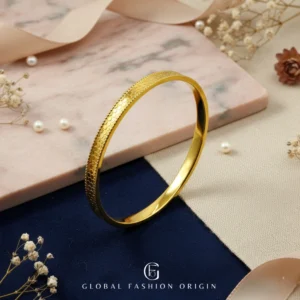 Luna 18K Gold Plated Textured Glow Bangle